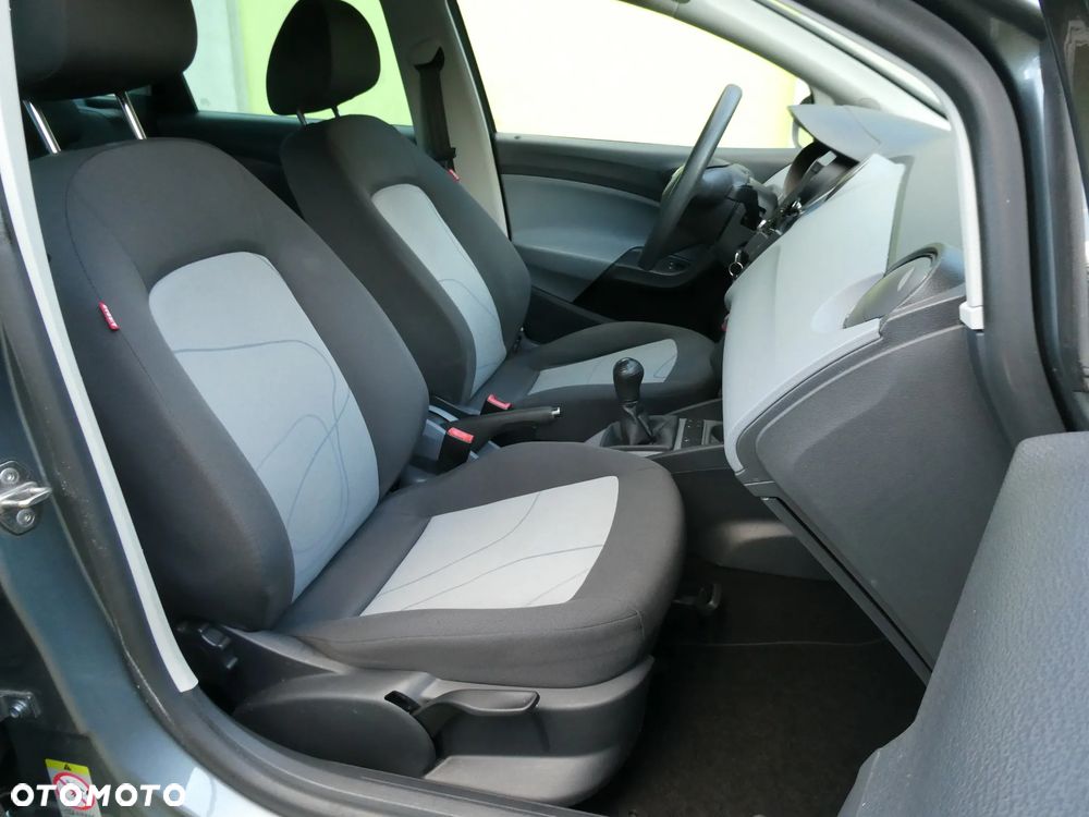Seat Ibiza 1.4 16V Reference Salsa - 12