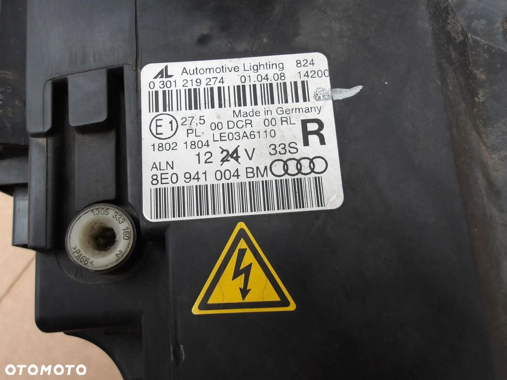 LAMPA PRAWY PRZOD BI XENON AUDI A4 B7 S LINE 8E0941004BM - 8