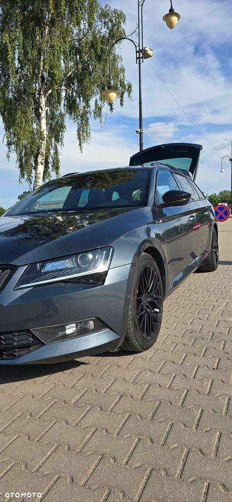 Skoda Superb 1.5 TSI ACT Sportline DSG - 17
