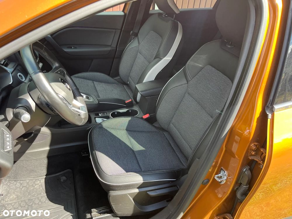 Renault Captur 1.3 TCe Intens EDC - 10