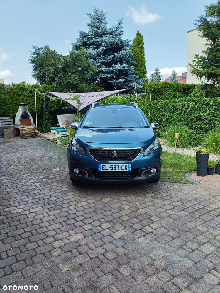 Peugeot 2008 1.2 Pure Tech Style - 2