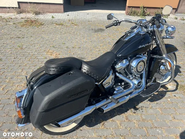 Harley-Davidson Softail Deluxe - 5