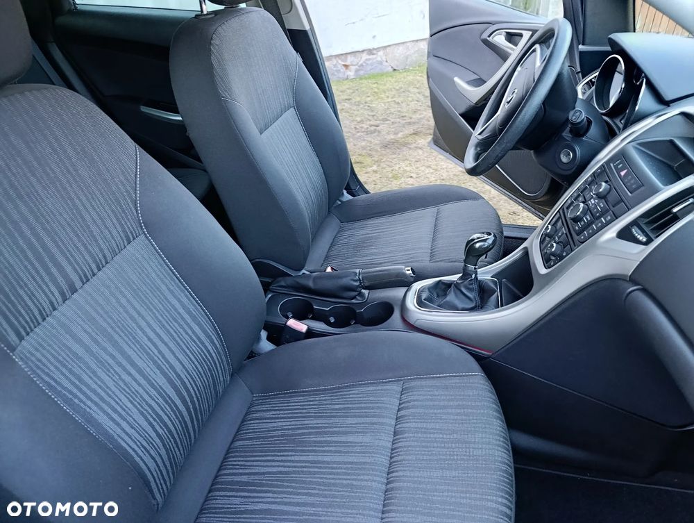 Opel Astra 2.0 CDTI DPF Sport - 34