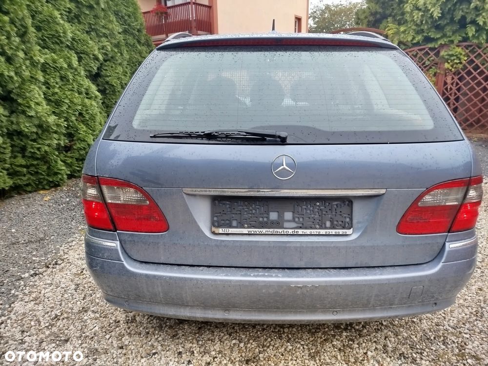 Mercedes-Benz Klasa E 220 T CDI Automatik Classic - 9