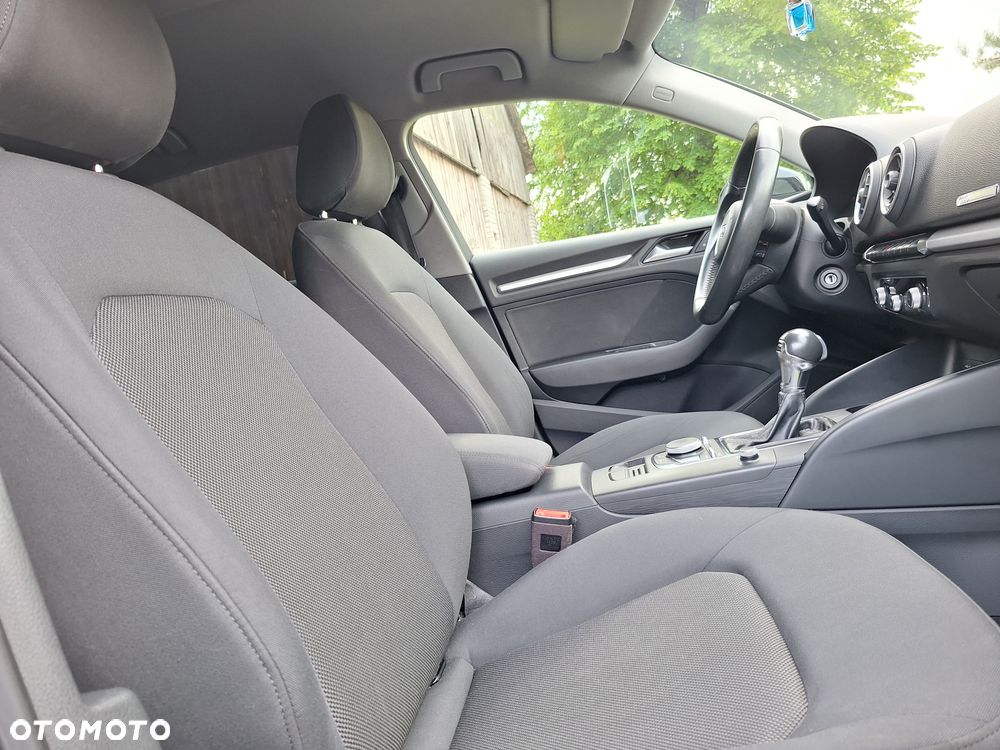 Audi A3 Sportback 35 TFSI S tronic S line - 12