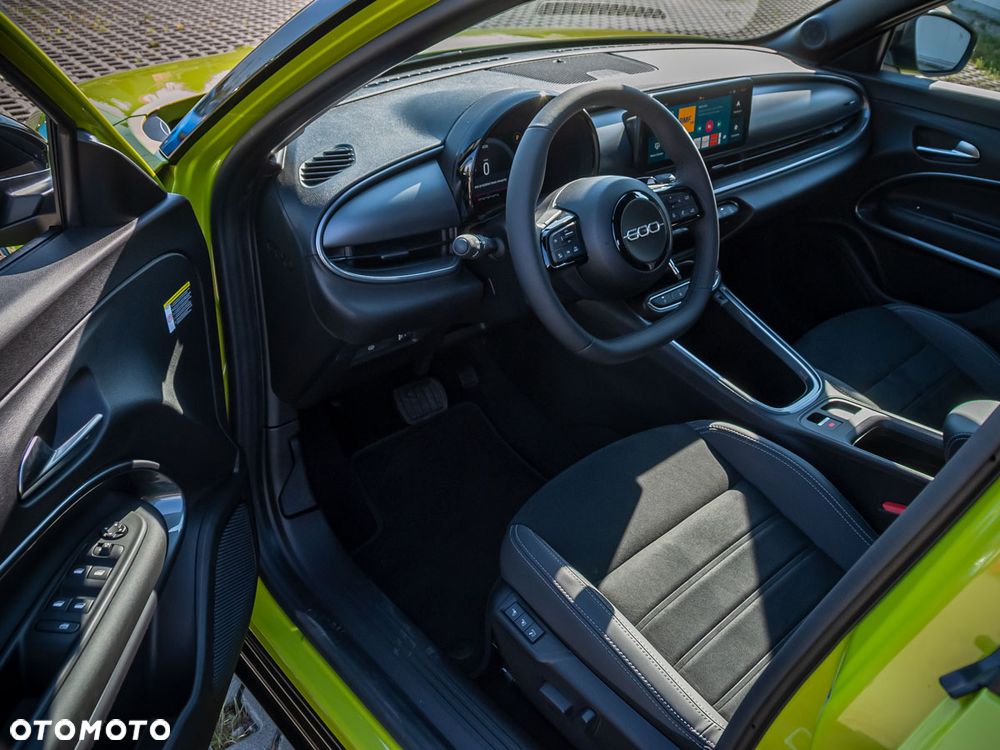 Fiat 600 1.2 Turbo Sport eDCT - 12