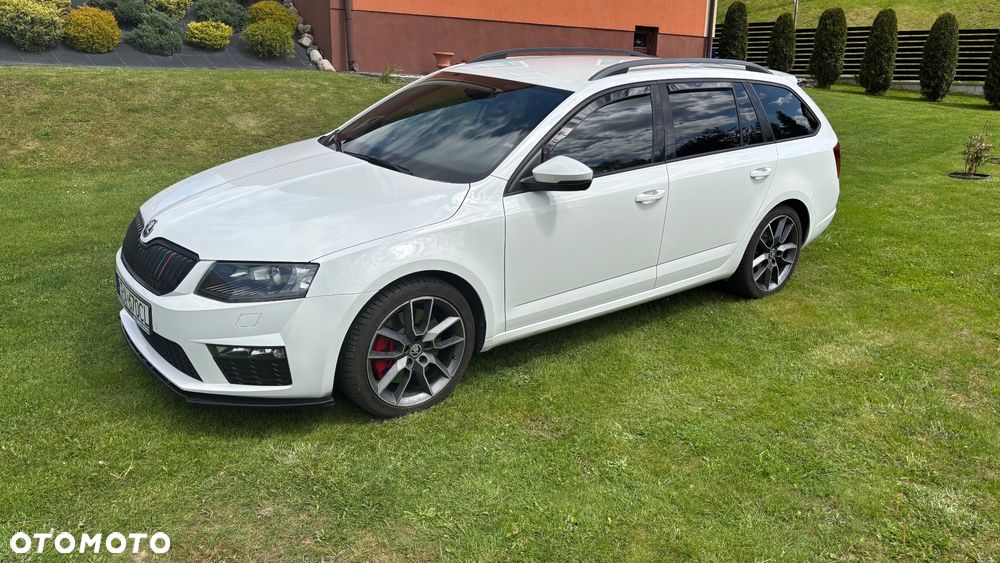 Skoda Octavia 2.0 TDI RS DSG - 11