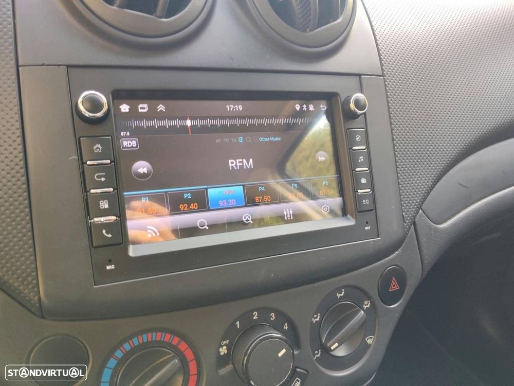 Chevrolet Aveo 1.2 LS Bi-Fuel - 12
