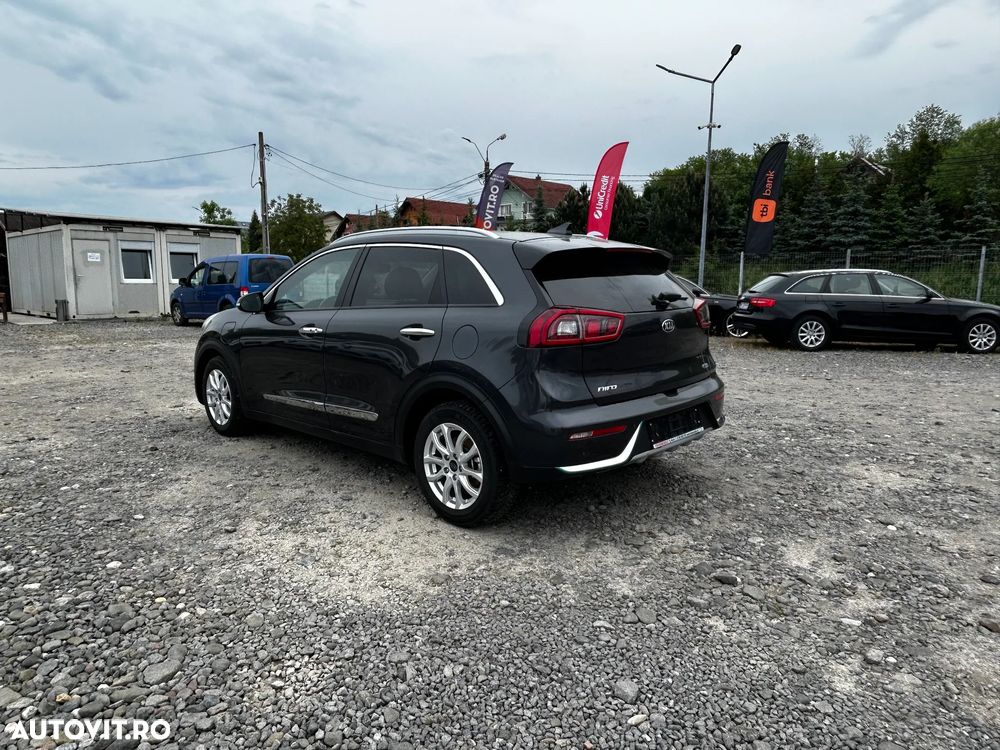 Kia Niro 1.6 GDI PHEV 2WD Aut. Edition 7 - 3
