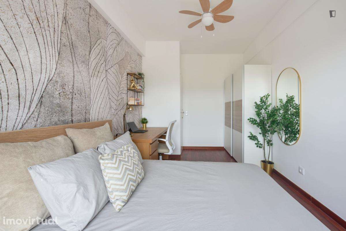 Quarto - localizado em Entrecampos Lisbon - Grande imagem: 3/36