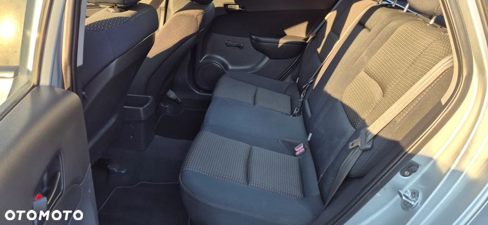 Hyundai i30 1.6 Comfort - 17