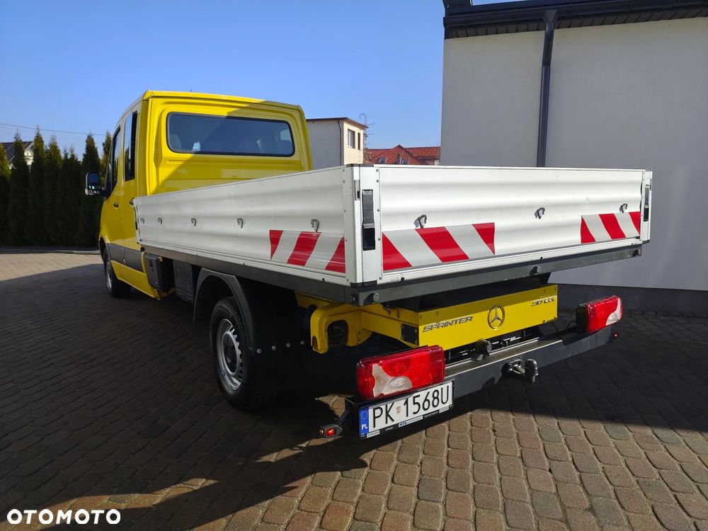 Mercedes-Benz SPRINTER 317 CDI 170KM MAXI LONG DOKA 6OSOBOWA SKRZYNIA KAMERA KLIMATRONIC NAVI COMMAND INTERNET HAK 3500 KG TEMPOMAT cały w oryginale Fotele KOMFORTY podgrzewane - 8