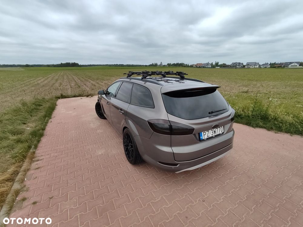 Ford Mondeo 2.0 TDCi Champions Edition - 8