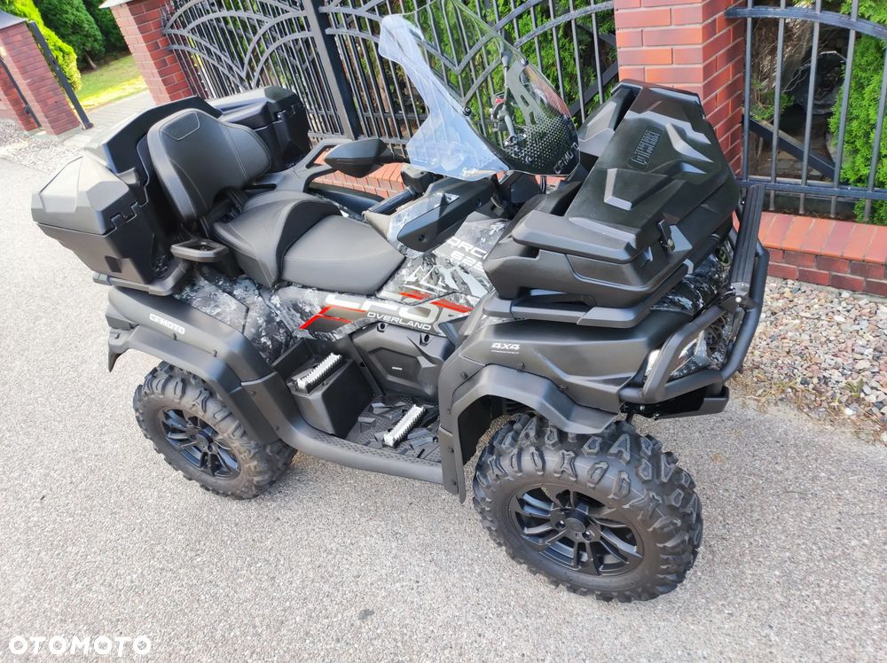 CFMoto CForce - 10