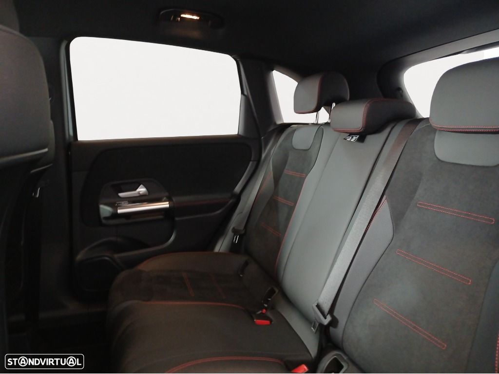 Mercedes-Benz B 250 e - 14