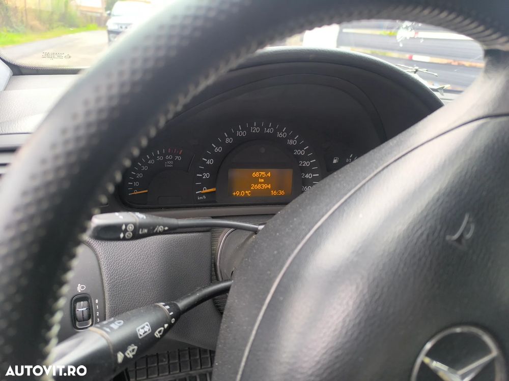 Mercedes-Benz C 180 Kompressor - 11