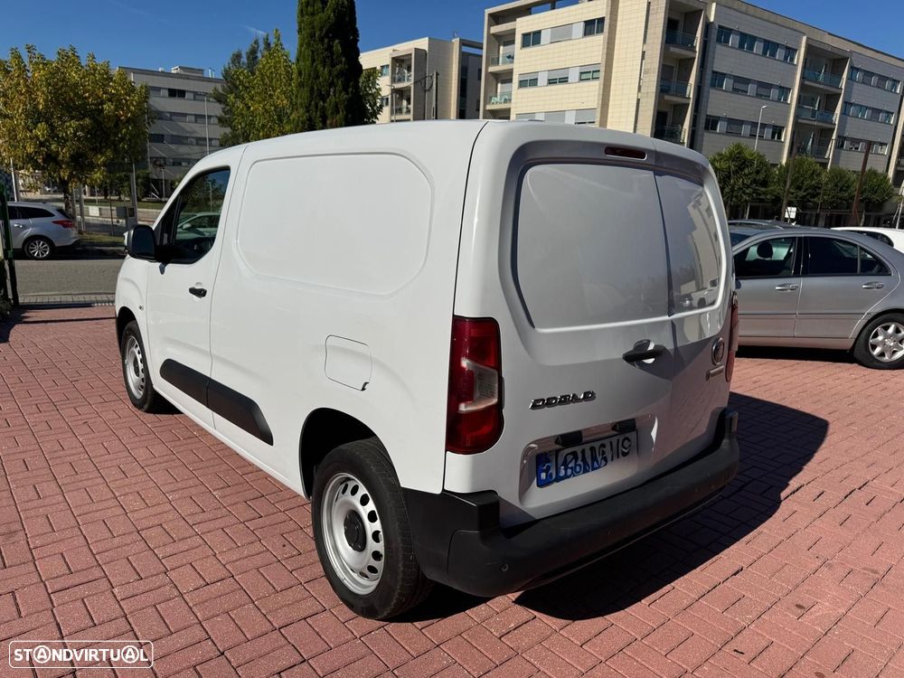 Fiat Doblo Outro - 22