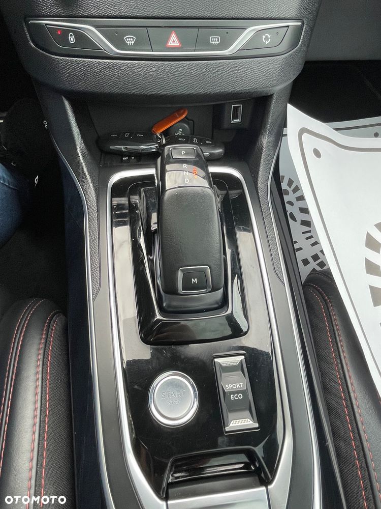 Peugeot 308 SW BlueHDi 130 EAT8 Stop & Start GT - 9