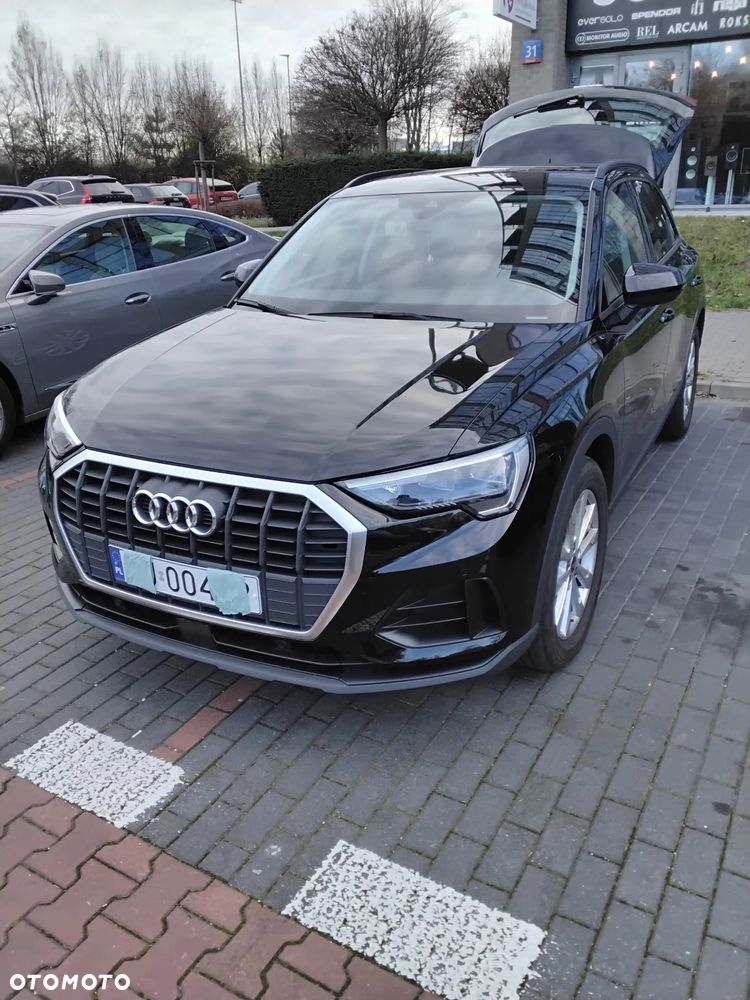 Audi Q3 35 TFSI S tronic - 1