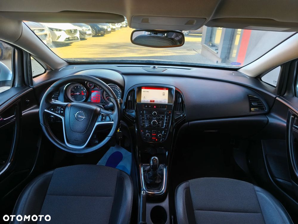 Opel Astra 1.4 T Cosmo EU6 - 6