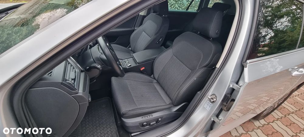 Skoda Superb 2.0 TDI SCR Style DSG - 34