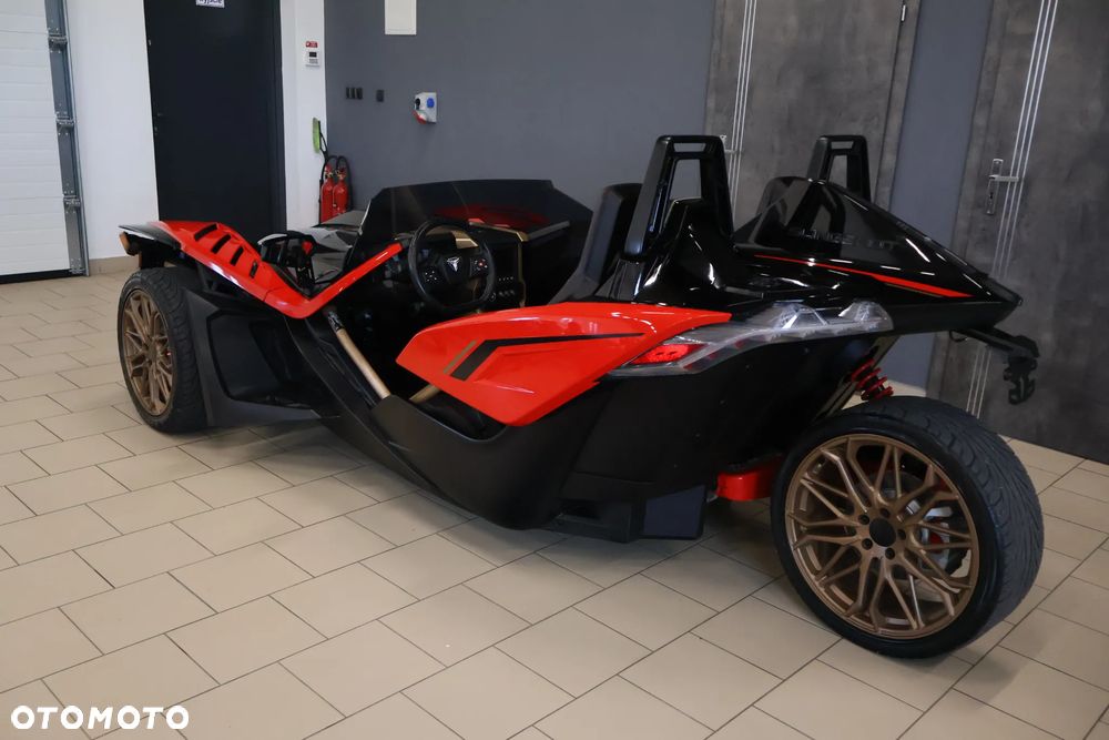 Polaris Inny - 32