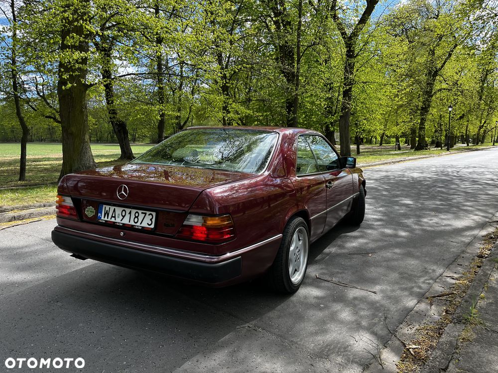 Mercedes-Benz W124 (1984-1993) - 9