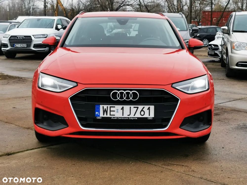Audi A4 Avant 35 TDI Sport S tronic - 2