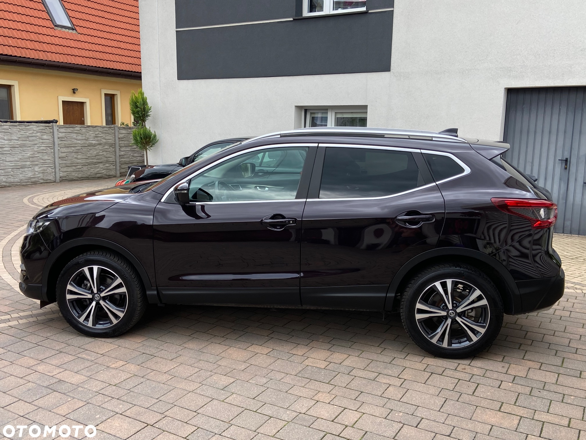 Nissan Qashqai 1.3 DIG-T N-Connecta - 12