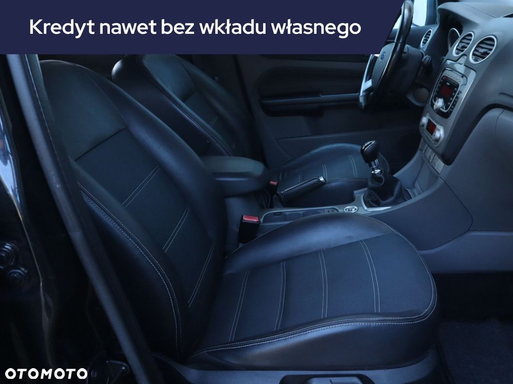 Ford Focus SW - 11