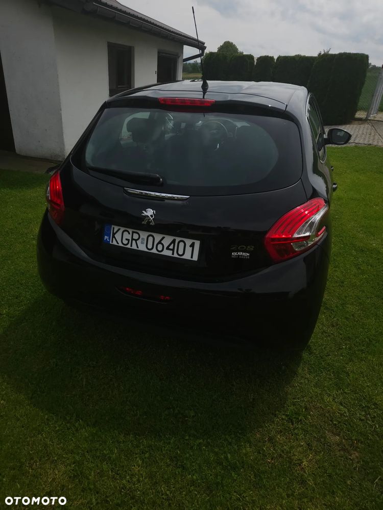 Peugeot 208 1.2 VTi Allure - 6