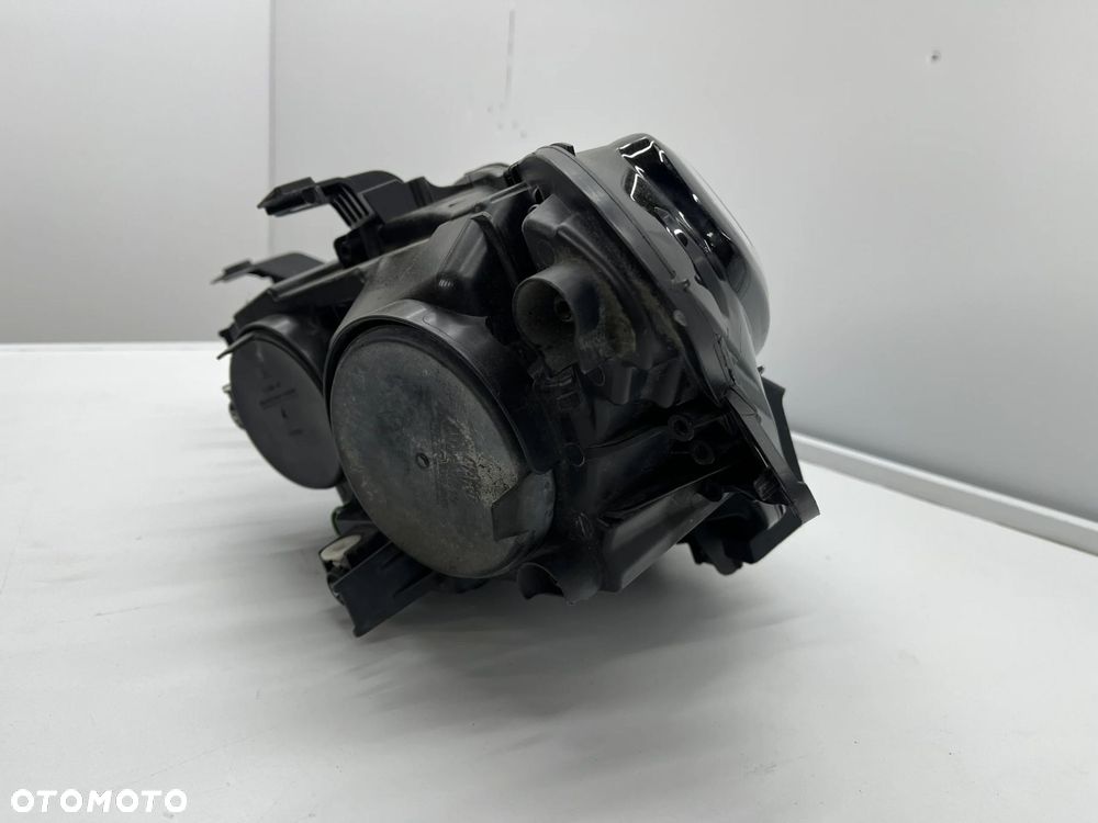 Lampa reflektor Fiat Tipo 15-26r. prawa przednia XENON KSENON + LED oryginalna EUROPA prawy przód 52 - 11