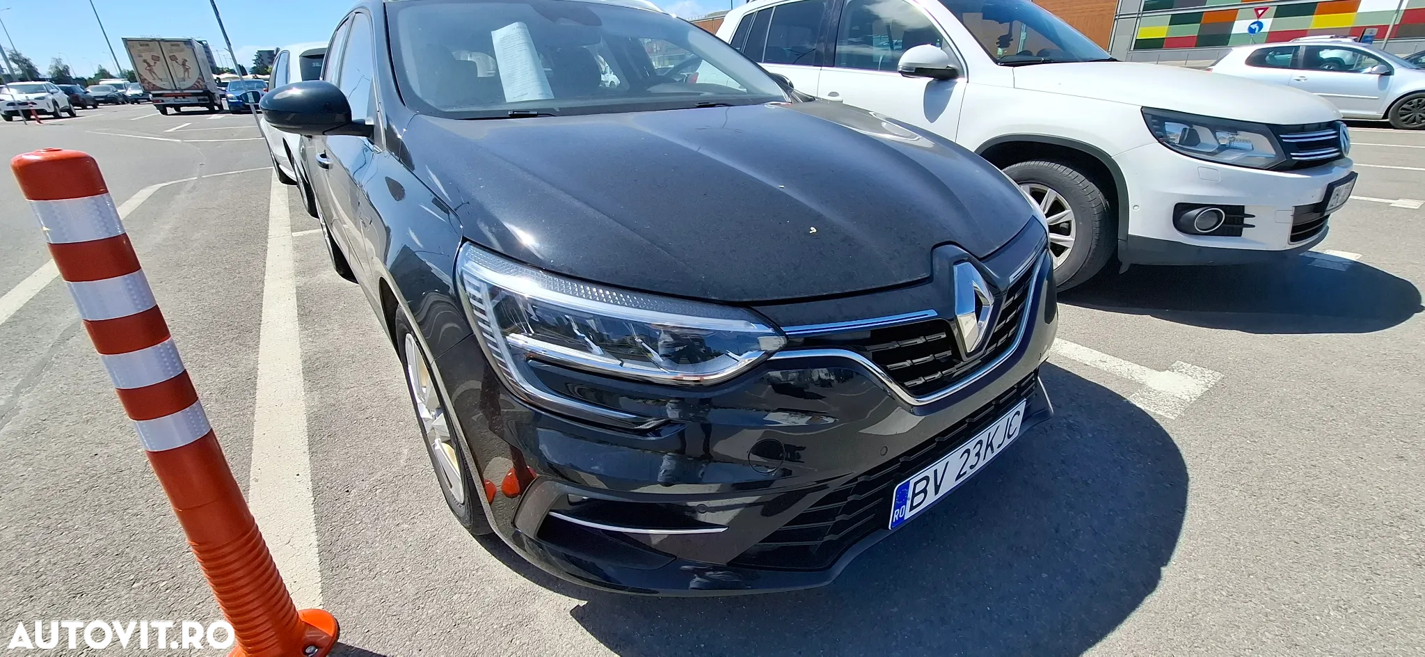 Renault Megane Grandtour E-TECH Plug-in 160 BUSINESS EDITION - 5
