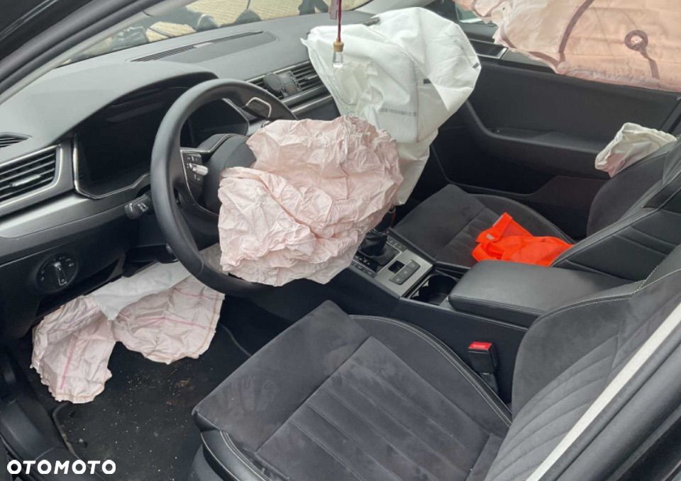 Skoda Superb 2.0 TSI DSG Ambition - 8