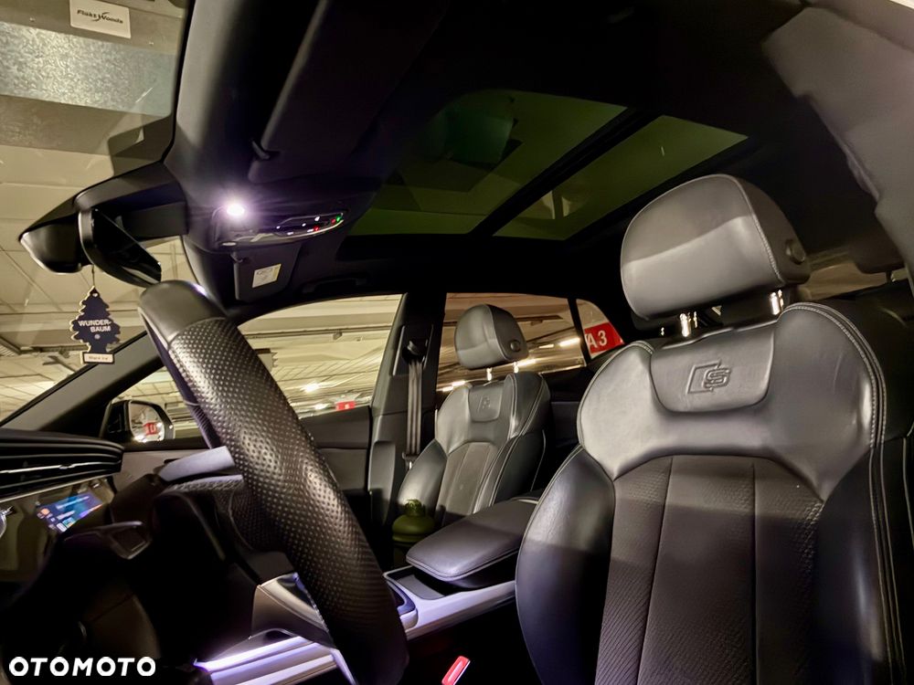 Audi SQ8 - 17