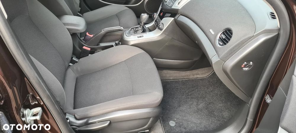 Chevrolet Cruze 1.4T LT+ - 20