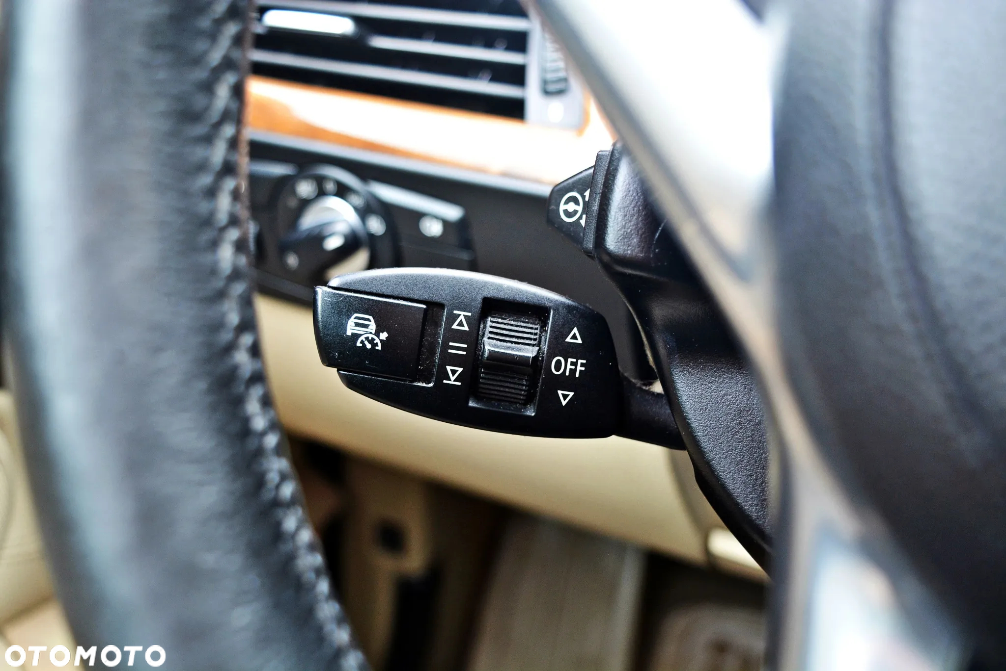 BMW Seria 5 535i xDrive Luxury Line - 18