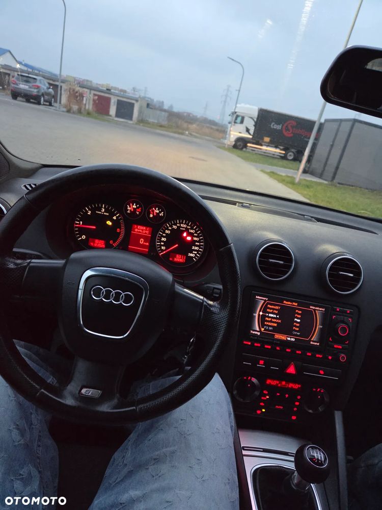 Audi A3 Sportback 2.0 TDI DPF Ambition - 13