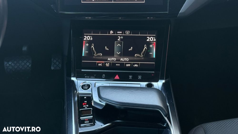 Audi e-tron - 14