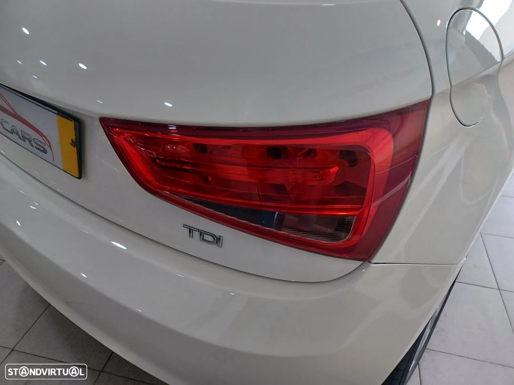 Audi A1 Sportback 1.6 TDI Advance - 25