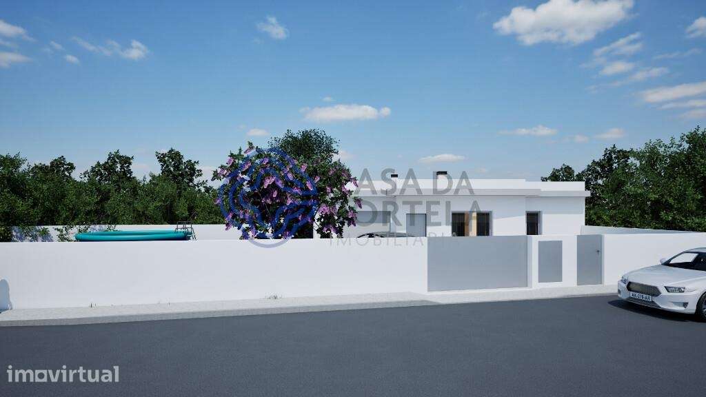 Moradia em ruínas com projeto aprovado para habitação unifamiliar T3 - Grande imagem: 2/11