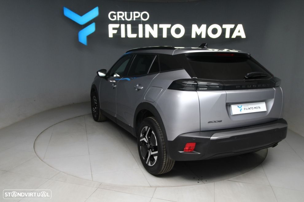 Peugeot 2008 1.2 PureTech Allure - 4