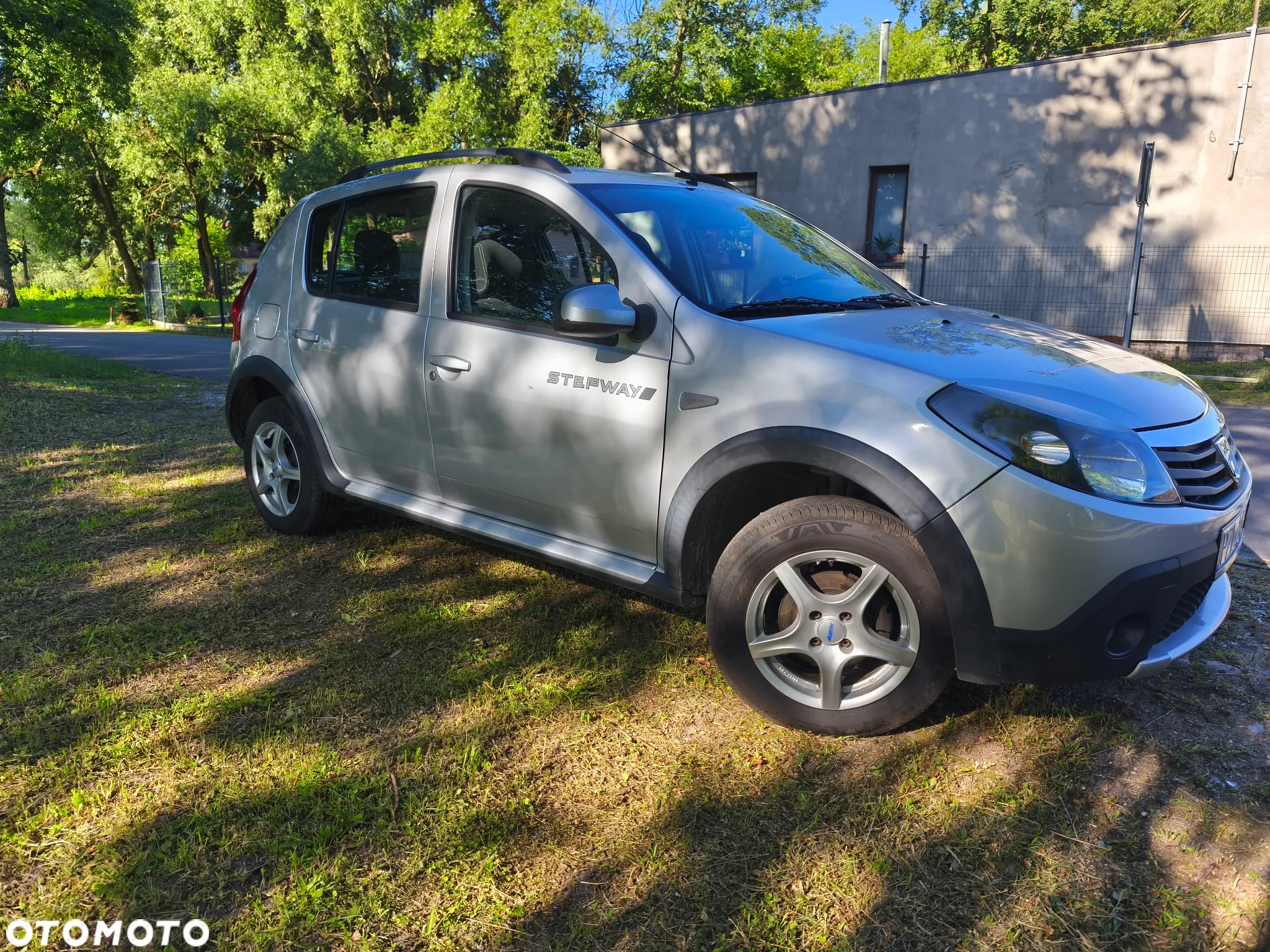 Dacia Sandero 1.6 MPI Stepway - 2