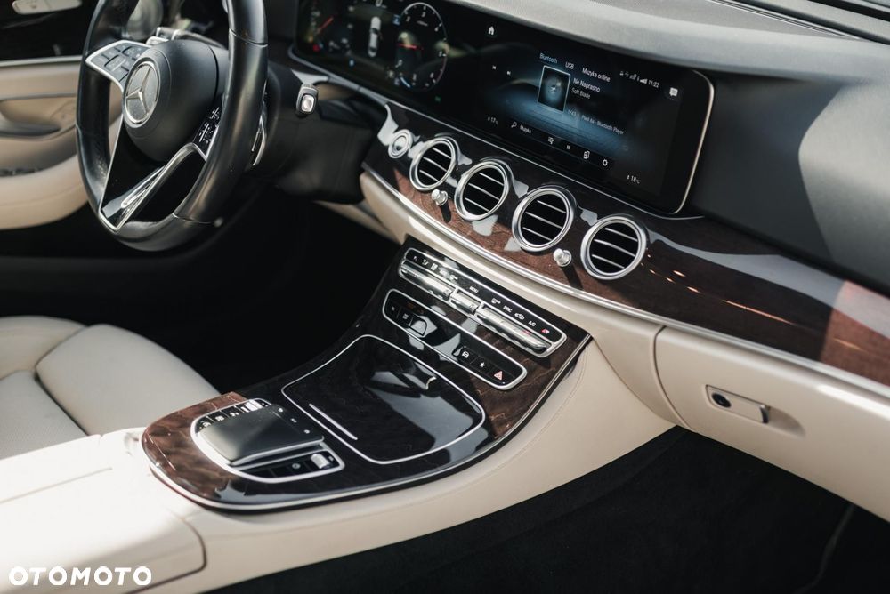 Mercedes-Benz Klasa E - 8