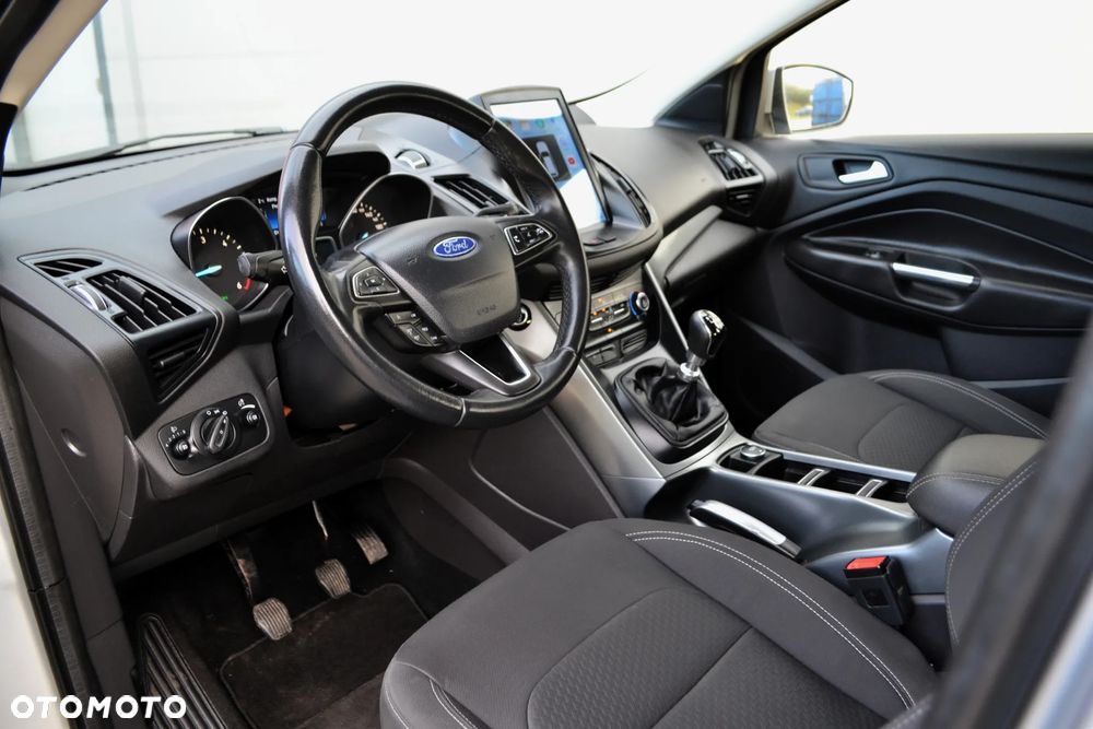 Ford Kuga 2.0 TDCi 4x4 Trend - 5