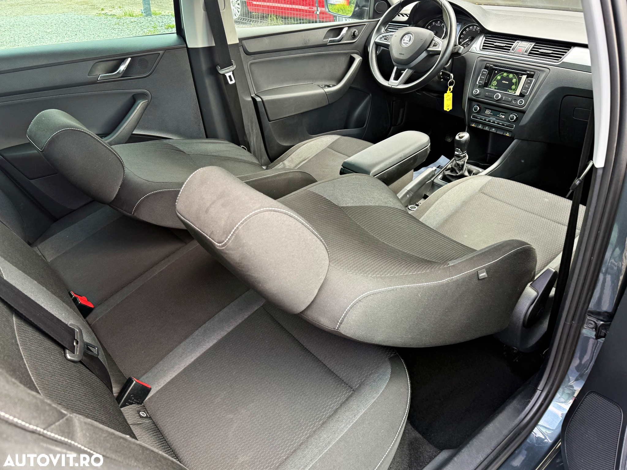 Skoda RAPID 1.2 TSI (Green tec) Active - 24