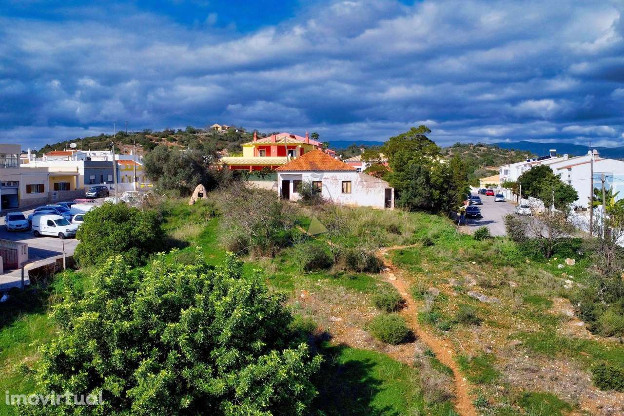 Terreno com Ruina  com PIP para construção de 20 Moradias - Portimão - Grande imagem: 4/17