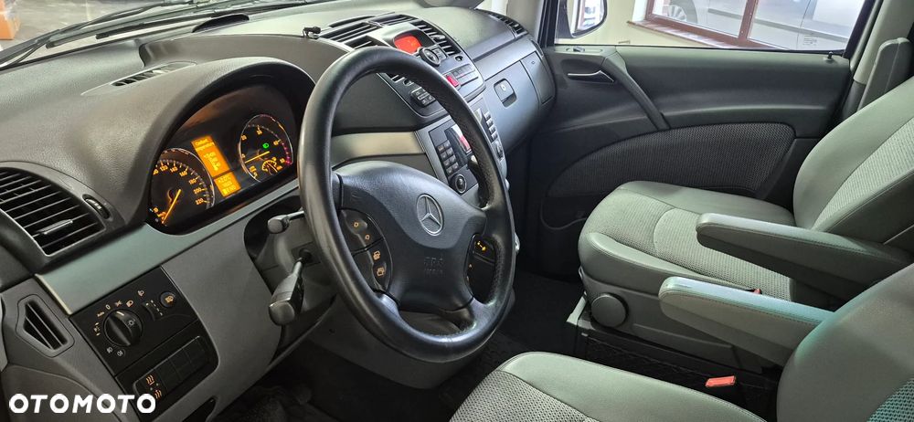 Mercedes-Benz Viano 2.8 CDI Trend (d³ugi) - 16