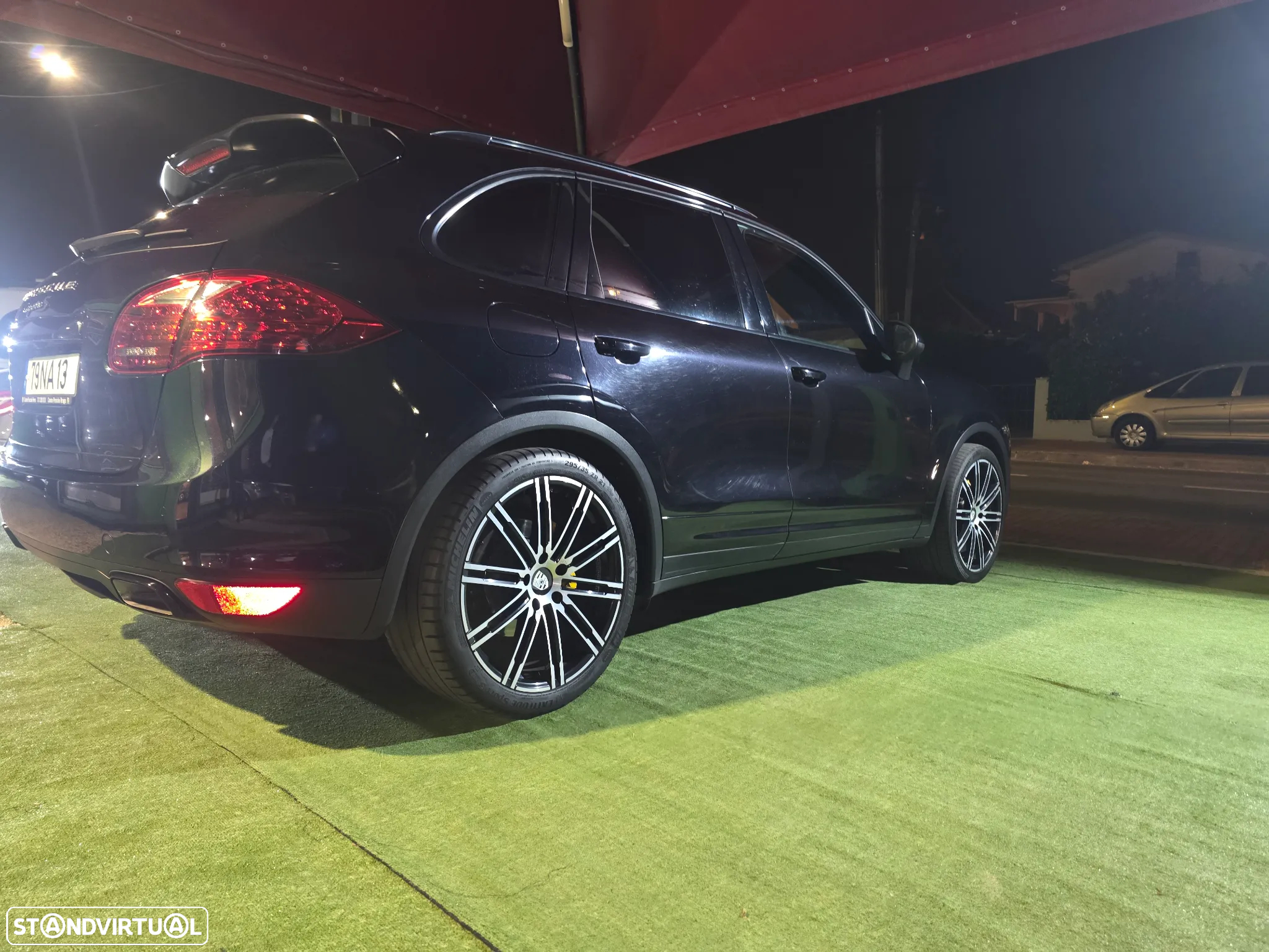 Porsche Cayenne II Platinum Edition - 15
