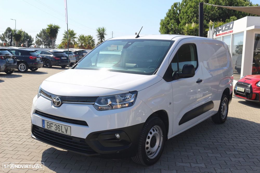 Toyota Proace City 1.5D L2 Comfort - 11